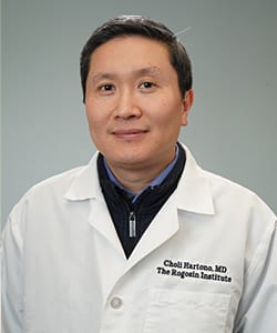 Dr. Choli Hartono headshot